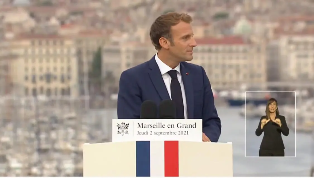 2021 Macron PlanGrandMRS (1)